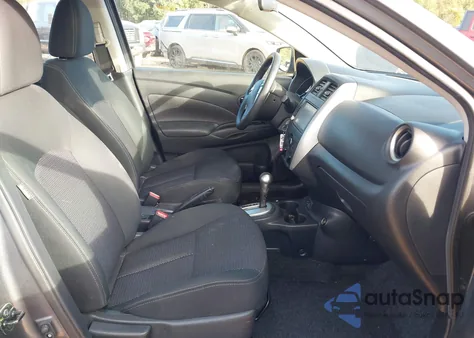 2019 Nissan Versa 1.6 Sv z USA, uszkodzony, nr VIN 3N1CN7AP8KL877962